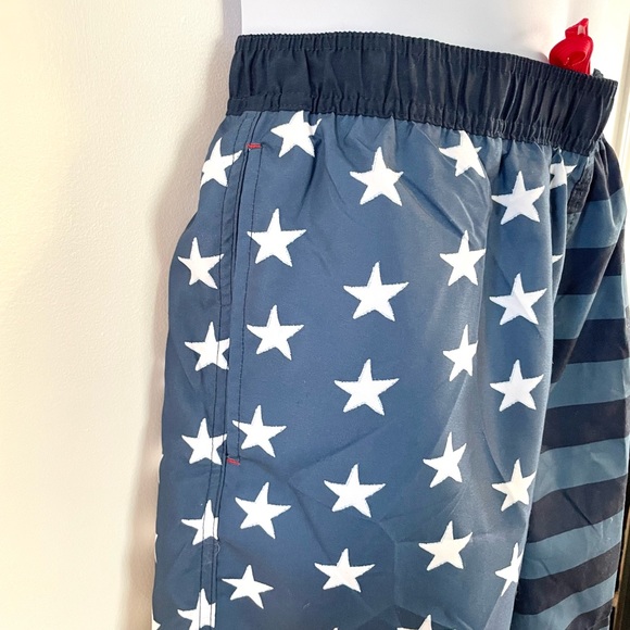 New Men’s STARS and STRIPES Drawstring Swim Trunks - Picture 8 of 10